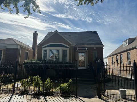 Photo of 3741 W 57th Place, Chicago, IL 60629 (MLS # 12486999)