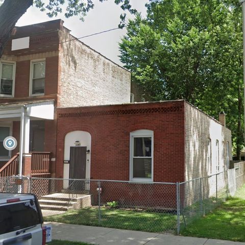 6437 S Eberhart Avenue Chicago IL 60637