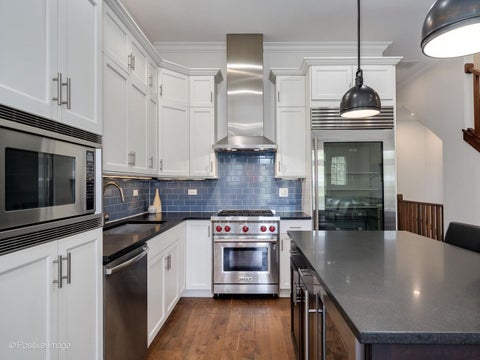Tiny photo for 2242 N Seminary Avenue #3, Chicago, IL 60614 (MLS # 12757041)