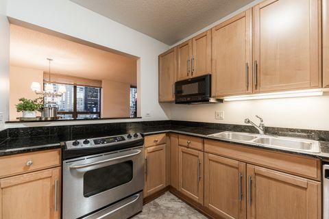 Tiny photo for 400 N LaSalle Street #1404, Chicago, IL 60654 (MLS # 12439753)