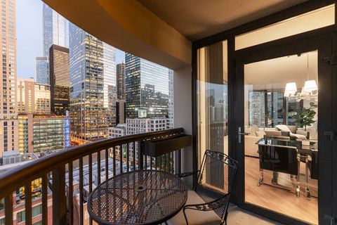 Tiny photo for 400 N LaSalle Street #1404, Chicago, IL 60654 (MLS # 12439753)