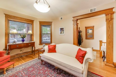 Tiny photo for 5148 N Ashland Avenue #1, Chicago, IL 60640 (MLS # 12517367)