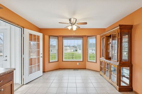 Tiny photo for 1710 Mackin Drive, Dewitt, IA 52742 (MLS # 100000616)