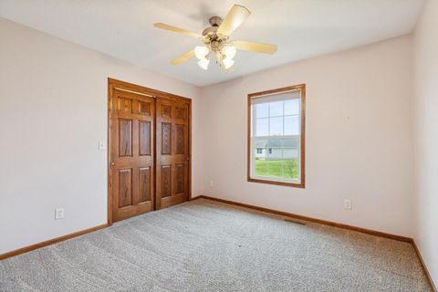 Tiny photo for 1710 Mackin Drive, Dewitt, IA 52742 (MLS # 100000616)