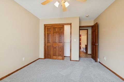 Tiny photo for 1710 Mackin Drive, Dewitt, IA 52742 (MLS # 100000616)