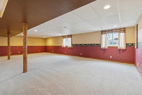 Tiny photo for 1710 Mackin Drive, Dewitt, IA 52742 (MLS # 100000616)