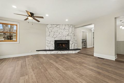 Tiny photo for 538 N Broadway Avenue, Park Ridge, IL 60068 (MLS # 12612752)