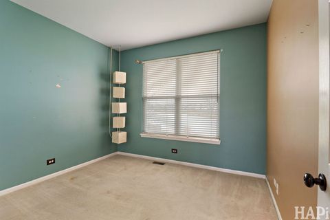 Tiny photo for Lakemoor, IL 60051 (MLS # 12613477)