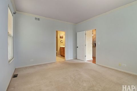 Tiny photo for Lakemoor, IL 60051 (MLS # 12613477)