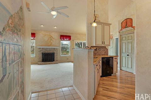 Tiny photo for Lakemoor, IL 60051 (MLS # 12613477)