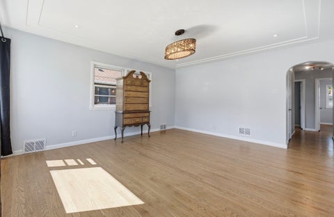 Tiny photo for 9 Ridge Road, Lemont, IL 60439 (MLS # 12769493)