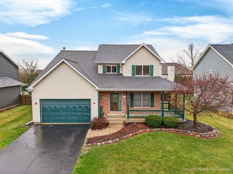 Photo of 570 Larium Lane, Crystal Lake, IL 60012 (MLS # 12592455)