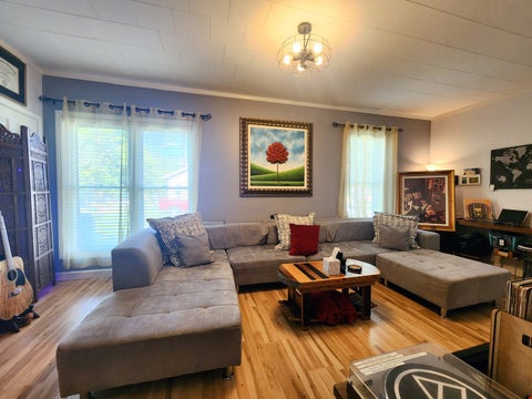 Tiny photo for 208 E Oak Street, Carbondale, IL 62901 (MLS # 12742897)