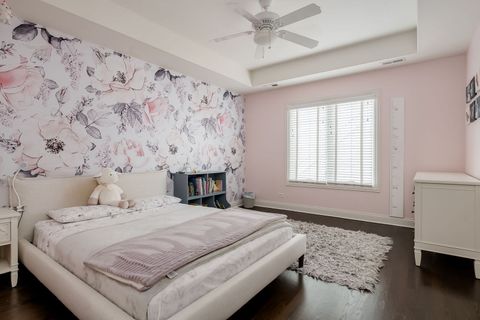 Tiny photo for 704 S Washington Street, Elmhurst, IL 60126 (MLS # 12423839)