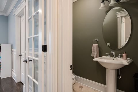 Tiny photo for 704 S Washington Street, Elmhurst, IL 60126 (MLS # 12423839)