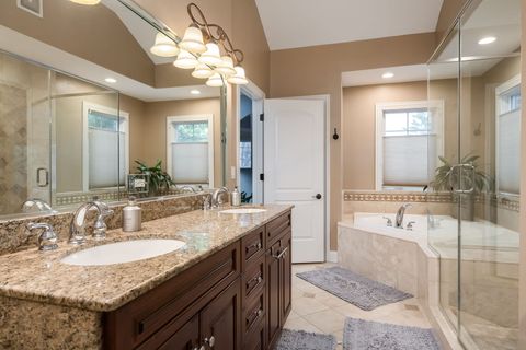 Tiny photo for 704 S Washington Street, Elmhurst, IL 60126 (MLS # 12423839)