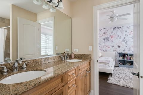Tiny photo for 704 S Washington Street, Elmhurst, IL 60126 (MLS # 12423839)