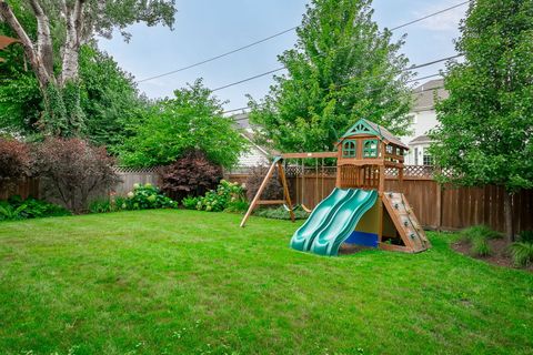 Tiny photo for 704 S Washington Street, Elmhurst, IL 60126 (MLS # 12423839)