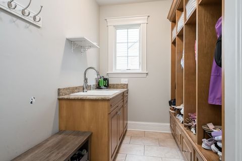 Tiny photo for 704 S Washington Street, Elmhurst, IL 60126 (MLS # 12423839)