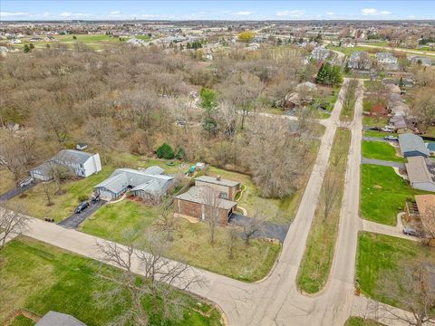 Tiny photo for 5159 Coachlite Trail, Loves Park, IL 61111 (MLS # 12616358)