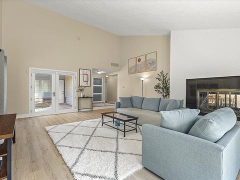 Tiny photo for 5159 Coachlite Trail, Loves Park, IL 61111 (MLS # 12616358)