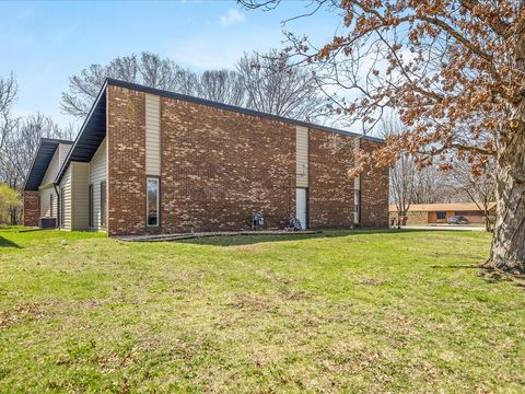 Tiny photo for 5159 Coachlite Trail, Loves Park, IL 61111 (MLS # 12616358)