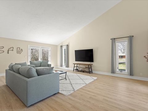 Tiny photo for 5159 Coachlite Trail, Loves Park, IL 61111 (MLS # 12616358)