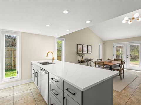 Tiny photo for 5159 Coachlite Trail, Loves Park, IL 61111 (MLS # 12616358)