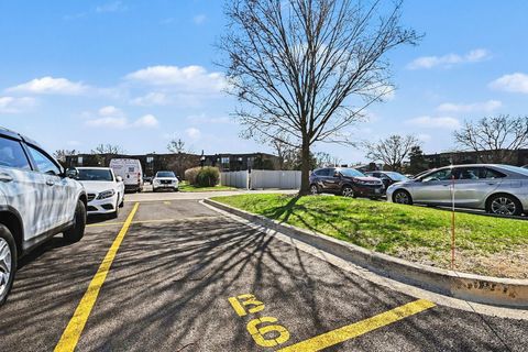 Tiny photo for 1484 Stonebridge Circle #B6, Wheaton, IL 60189 (MLS # 12606752)