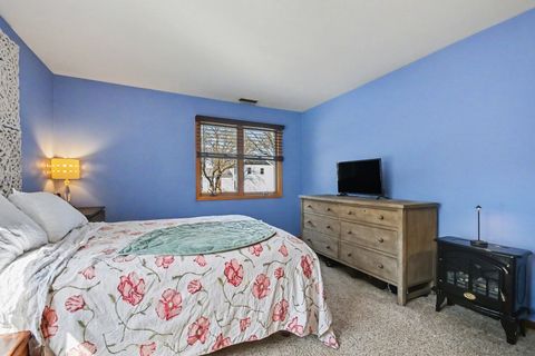 Tiny photo for 1484 Stonebridge Circle #B6, Wheaton, IL 60189 (MLS # 12606752)