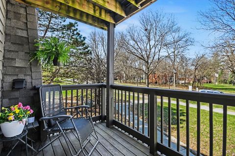 Tiny photo for 1484 Stonebridge Circle #B6, Wheaton, IL 60189 (MLS # 12606752)