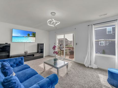 Tiny photo for 2151 Sassafras Way #B, Wonder Lake, IL 60097 (MLS # 12634971)