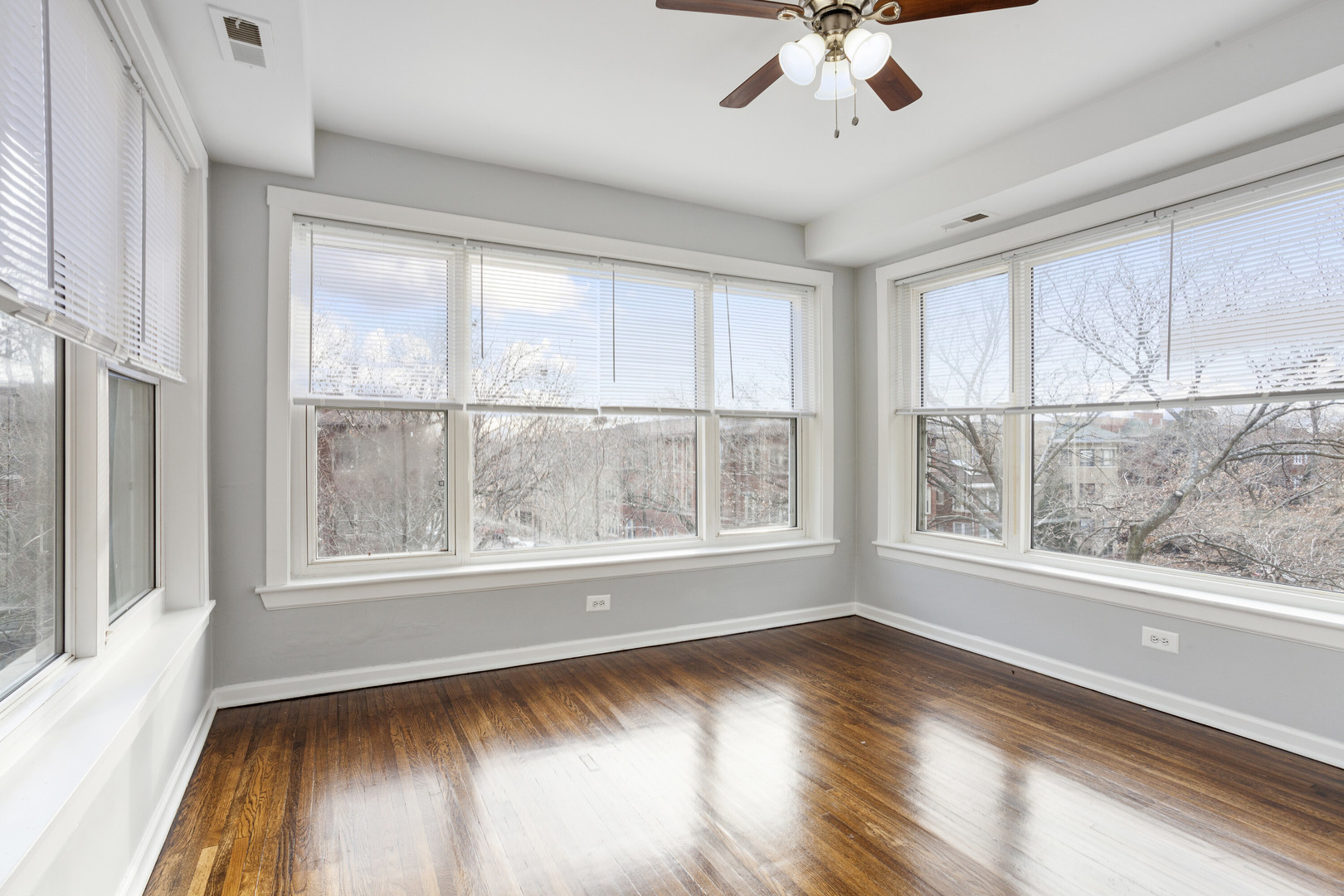 1460 W Fargo Avenue 310