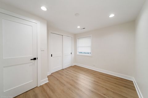 Tiny photo for 106 E 22nd Street, Lombard, IL 60148 (MLS # 12471256)