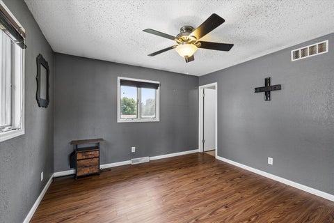 Tiny photo for 1201 27th Avenue N, Clinton, IA 52732 (MLS # 12722122)