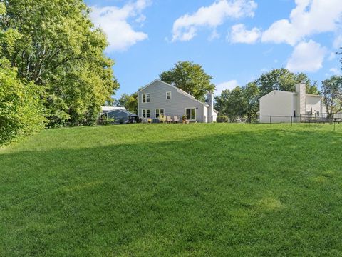 Tiny photo for 445 Travelaire Avenue, Naperville, IL 60565 (MLS # 12506978)