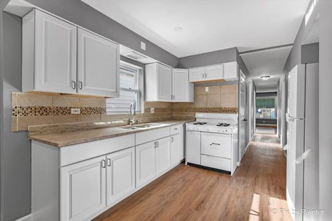 Tiny photo for 7301 S Seeley Avenue, Chicago, IL 60636 (MLS # 12584091)