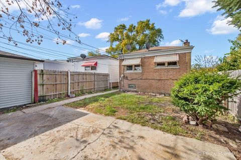 Tiny photo for 7301 S Seeley Avenue, Chicago, IL 60636 (MLS # 12584091)