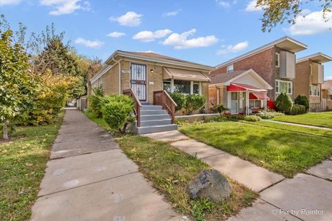 Tiny photo for 7301 S Seeley Avenue, Chicago, IL 60636 (MLS # 12584091)