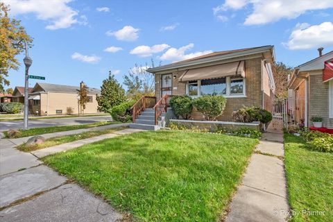 Tiny photo for 7301 S Seeley Avenue, Chicago, IL 60636 (MLS # 12584091)