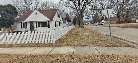 Tiny photo for 403 N Day Avenue, Rockford, IL 61101 (MLS # 12585145)