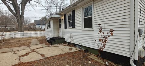 Tiny photo for 403 N Day Avenue, Rockford, IL 61101 (MLS # 12585145)