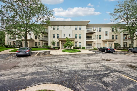 Photo of 34435 N Old Walnut Circle #306, Gurnee, IL 60031 (MLS # 12712763)