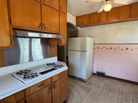 Tiny photo for 546 Oaklawn Avenue, East Moline, IL 61244 (MLS # 12786891)
