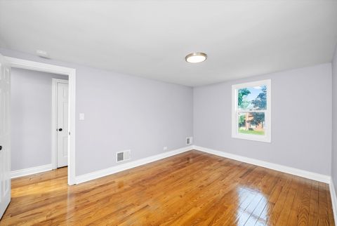 Tiny photo for 307 Geneva Avenue, Bellwood, IL 60104 (MLS # 12506445)