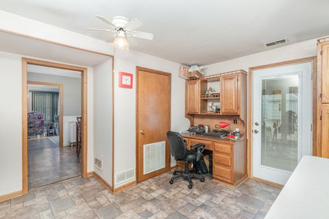Tiny photo for 11700 S Springfield Avenue, Alsip, IL 60803 (MLS # 12522487)