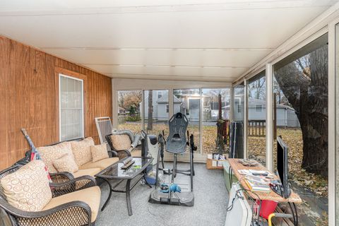 Tiny photo for 11700 S Springfield Avenue, Alsip, IL 60803 (MLS # 12522487)