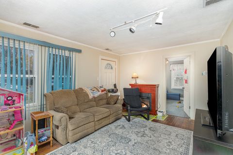 Tiny photo for 11700 S Springfield Avenue, Alsip, IL 60803 (MLS # 12522487)