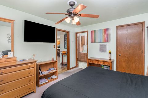 Tiny photo for 11700 S Springfield Avenue, Alsip, IL 60803 (MLS # 12522487)