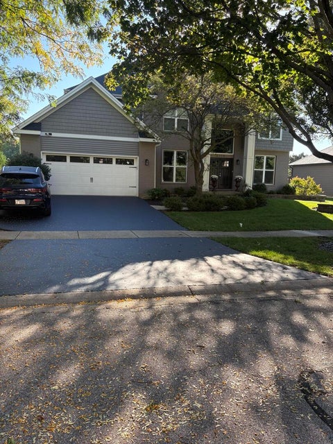 Photo of 2559 W Walnut Avenue, Geneva, IL 60134 (MLS # 12770872)